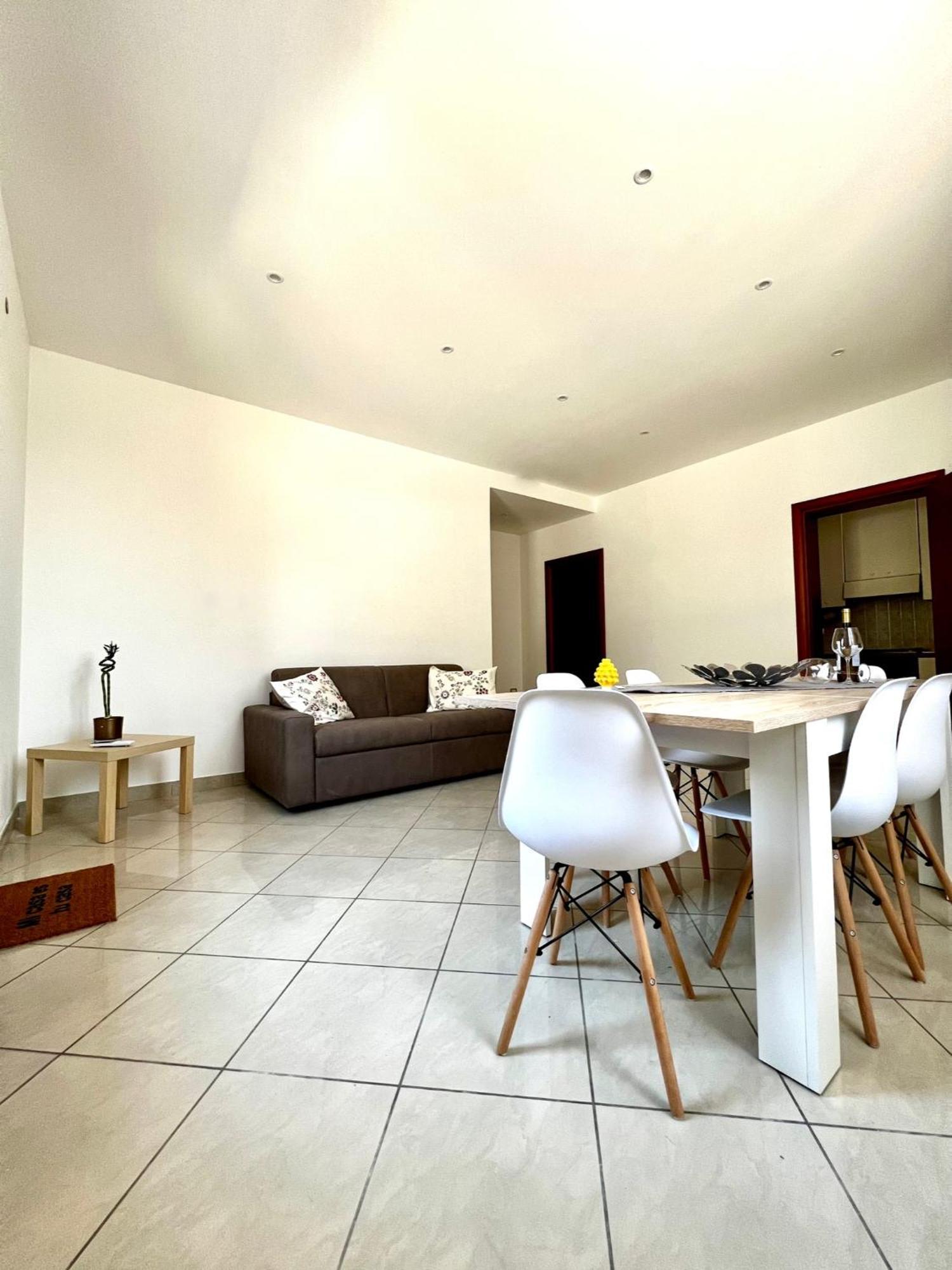 Summer Breeze Apartment - Avola Εξωτερικό φωτογραφία